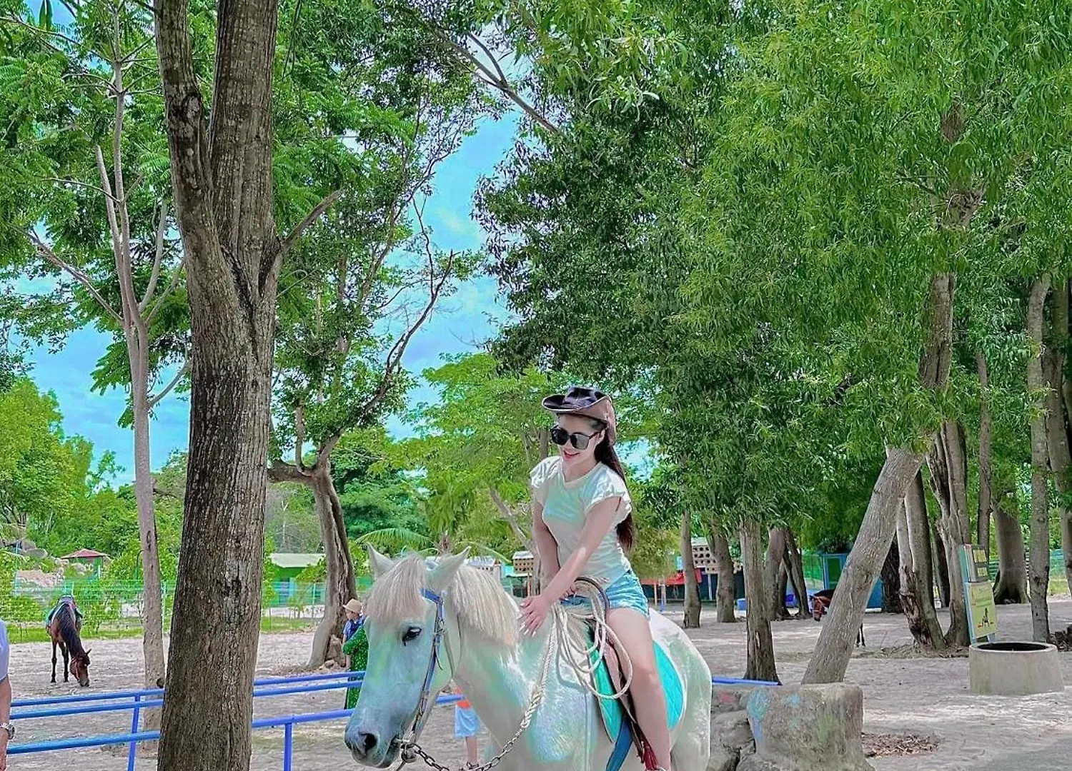 Ho May Park Vung Tau Khach San - Resort 3*,  Vietnam